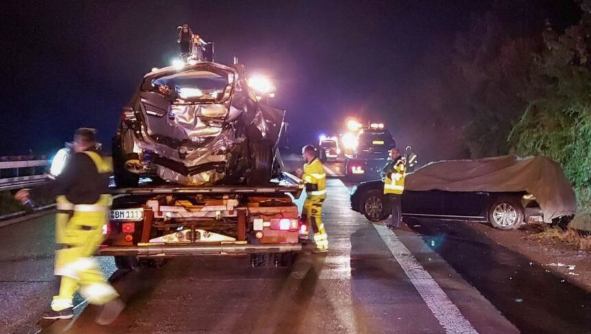 Baden-Württemberg: Ministerpräsident Kretschmann in Unfall auf Autobahn verwickelt