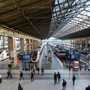 Paris: Un homme grièvement blessé à l’arme blanche dans la gare du Nord