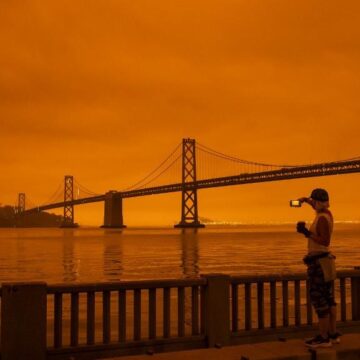 Etats-Unis : un inquiétant ciel orange à San Francisco à cause d’incendies historiques