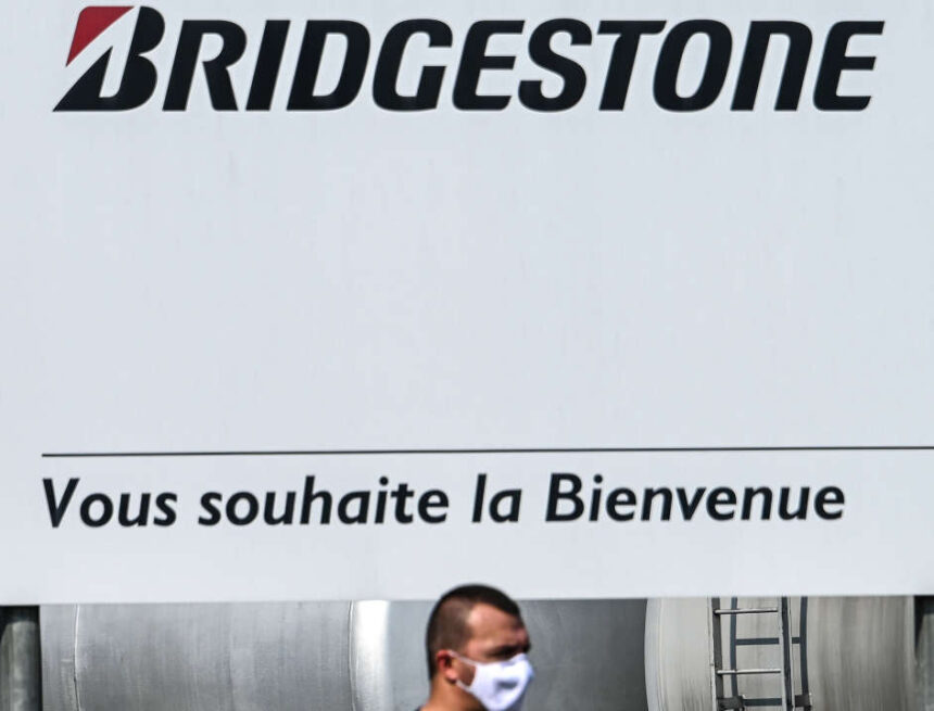 Bridgestone va fermer son usine de Béthune, qui emploie 863 personnes, annonce le gouvernement
