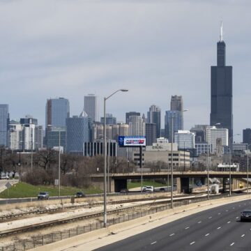 Chicago issues stay-home ‘advisory,’ 10-person limit on social gatherings