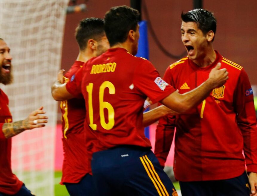 Spanje vernedert Duitsland met 6-0 en bereikt finaleronde Nations League