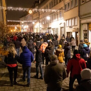 Aufzug gegen Corona-Maßnahmen: Polizei in Hildburghausen setzt Pfefferspray ein