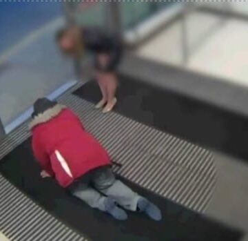 Video captures patient crawling out exit after hospital dismisses pleas for help