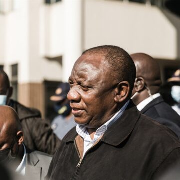 Let’s use Mandela Day to clean up and rebuild, says Ramaphosa