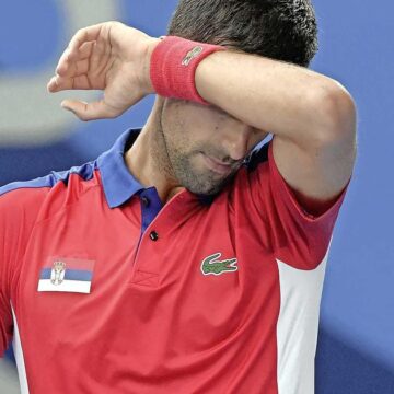 Novak Djokovic stort in tegen Alexander Zverev en kan Golden Slam vergeten