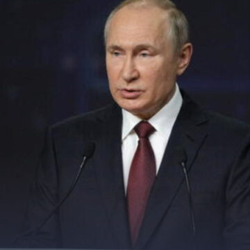 Путин предложил произвести разовые выплаты пенсионерам и военнослужащим