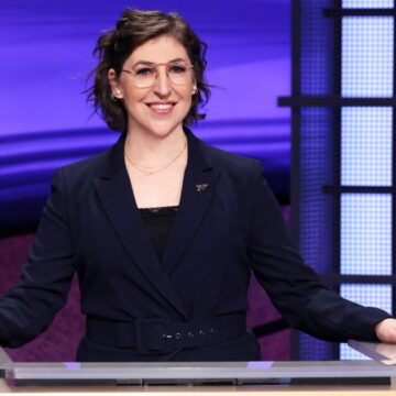 Mayim Bialik to interim host ‘Jeopardy!’ following Mike Richards’ exit
