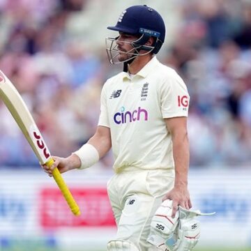 England openers set up thrilling finish to 4th Test against India