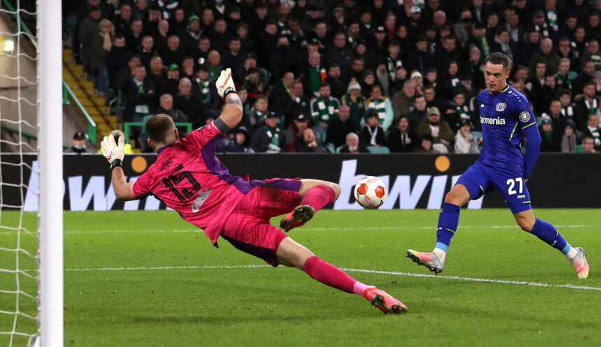 Hradecky-Show bei 4:0: Bayer Leverkusen fertigt Celtic Glasgow ab