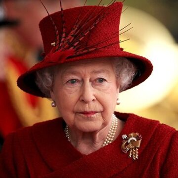 Queen Elizabeth II suffers ‘sprained back’: palace