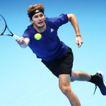 ATP Finals: Alexander Zverev nach Sieg gegen Hubert Hurkacz im Halbfinale gegen Novak Djokovic