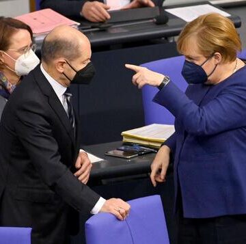 „Lage, die alles übertreffen wird“: Merkel fordert Corona-Notbremse