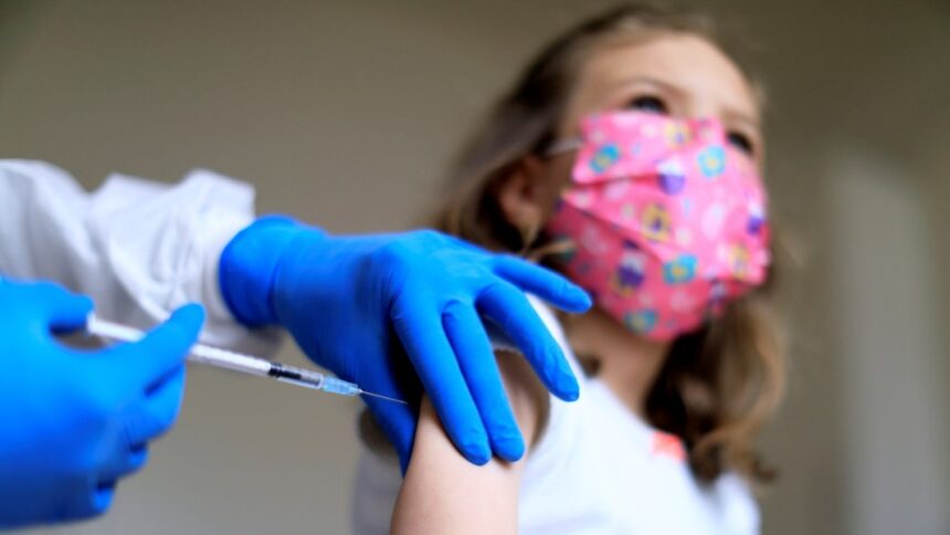 Corona-News-Ticker: Impfstoff für Kinder kommt eher als geplant
