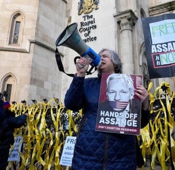 U.K. court ruling paves way for Julian Assange to be extradited to U.S.