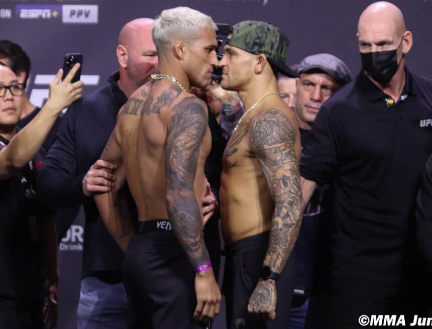 Фото: Взвешивание участников UFC 269