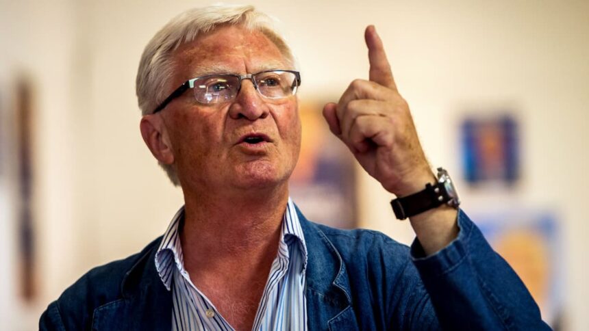 “Courageux et droit”, “intègre”: la classe politique salue le député José Evrard, mort du Covid