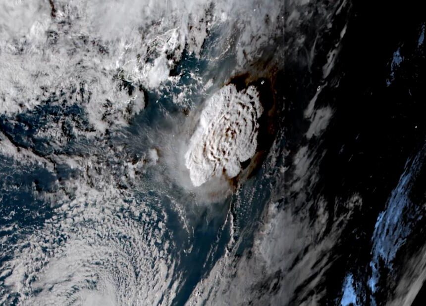 Tsunami warning issued for Tonga following volcanic eruption Tsunami warning issued for Tonga following volcanic eruption