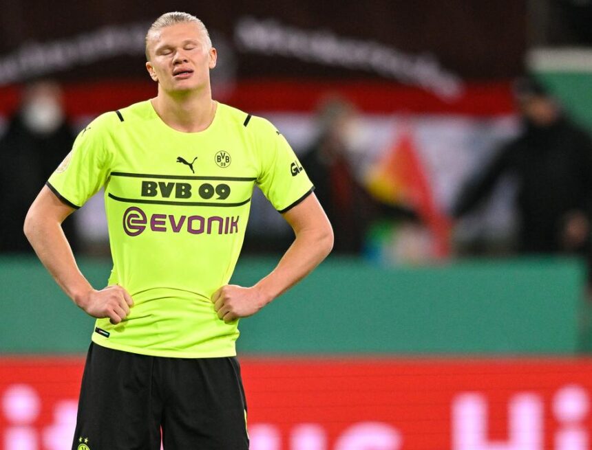 Titelverdediger Dortmund blameert zich in beker, goal Ziyech baat Chelsea niet Titelverdediger Dortmund blameert zich in beker, goal Ziyech baat Chelsea niet