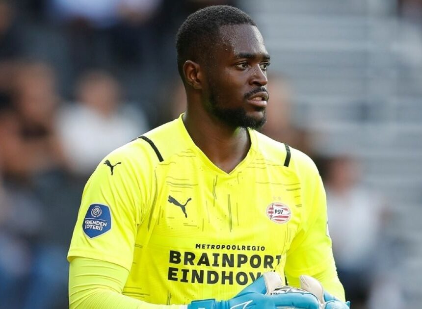 LIVE-discussie: Mvogo onder de lat, Drommel op de bank bij PSV-AZ