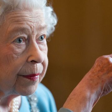 95-jährige Monarchin: Queen Elizabeth II. positiv auf Corona getestet