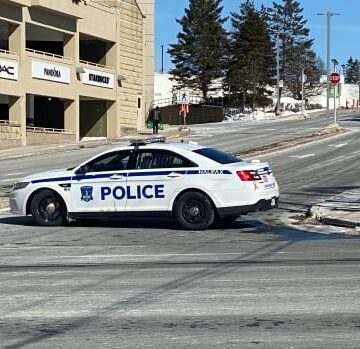 Police telling public to avoid Halifax Shopping Centre area due to ‘weapons complaint’