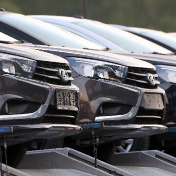 Автобренды с 1 марта подняли цены на все свои машины