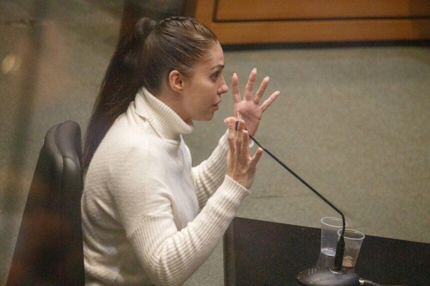 Seap apura denúncia de ‘atos libidinosos’ entre Monique Medeiros e advogado na cadeia