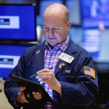 US markets set for lower open; oil prices continue to surge