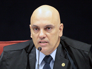 Alexandre de Moraes ordena bloqueio de aplicativo de mensagens Telegram no país