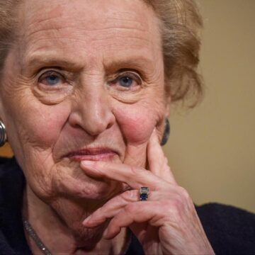 Eerste vrouwelijke buitenlandminister van de VS Madeleine Albright (84) overleden
