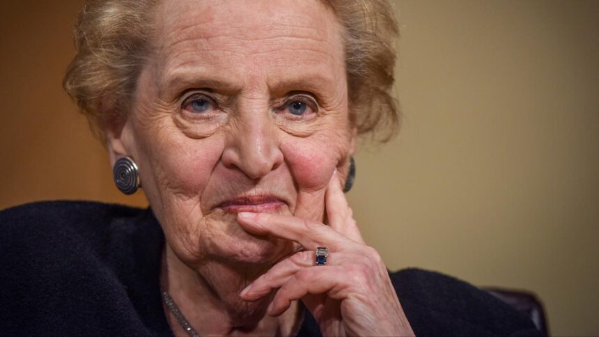 Eerste vrouwelijke buitenlandminister van de VS Madeleine Albright (84) overleden