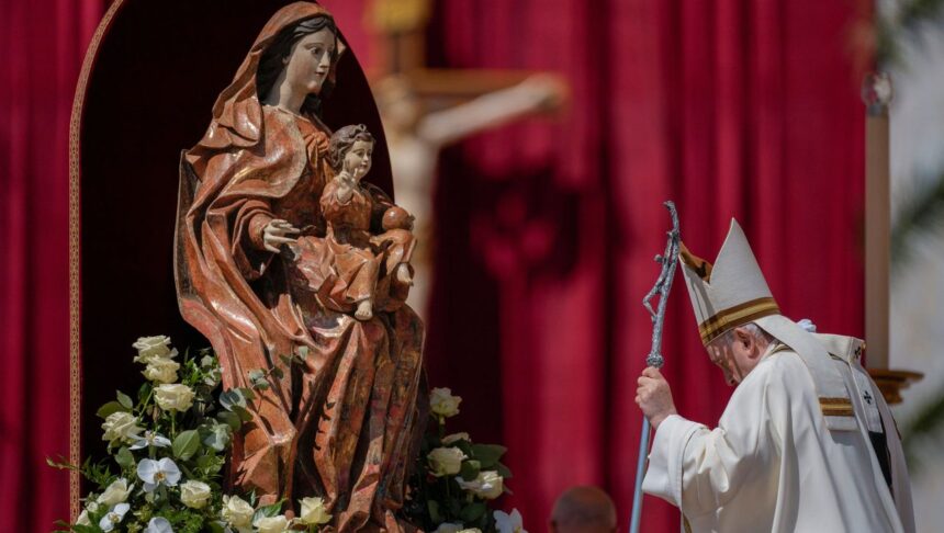 Osterpredigt des Papstes: »In meinem Herzen trage ich die vielen ukrainischen Opfer«