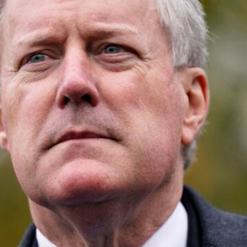 CNN Exclusive: Mark Meadows’ 2,319 text messages reveal Trump’s inner circle communications before and after January 6