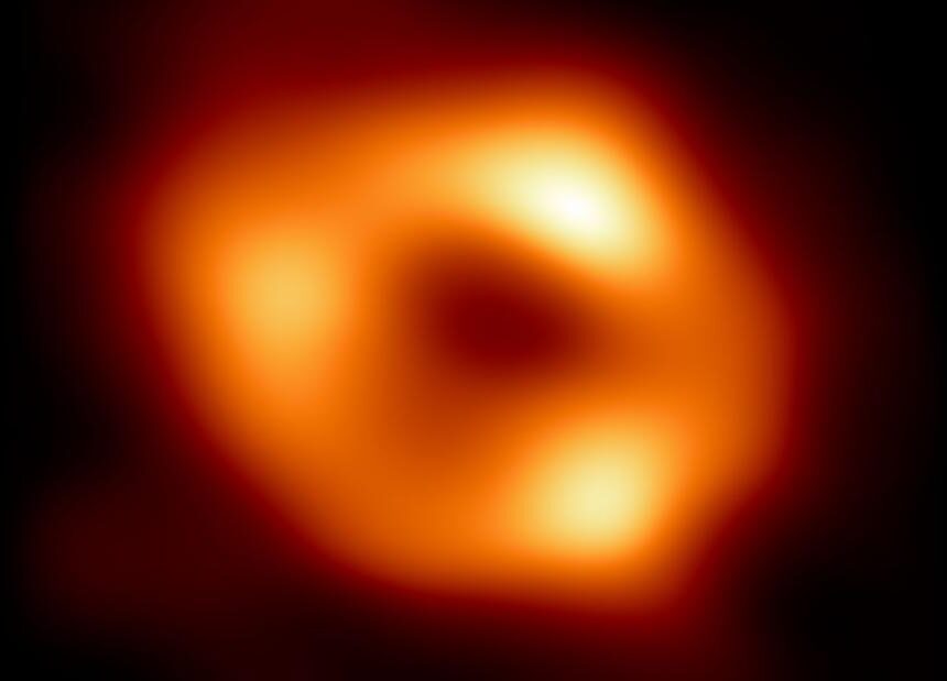 1st image of supermassive black hole at the center of Milky Way galaxy revealed 1st image of supermassive black hole at the center of Milky Way galaxy revealed