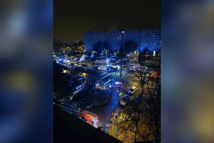 Rhône: au moins 10 morts dans un incendie à Vaulx-en-Velin, quatre personnes en urgence absolue Rhône: au moins 10 morts dans un incendie à Vaulx-en-Velin, quatre personnes en urgence absolue
