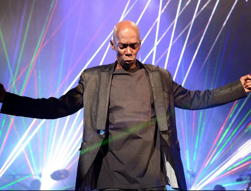 Zanger Maxi Jazz (65) van dancegroep Faithless overleden