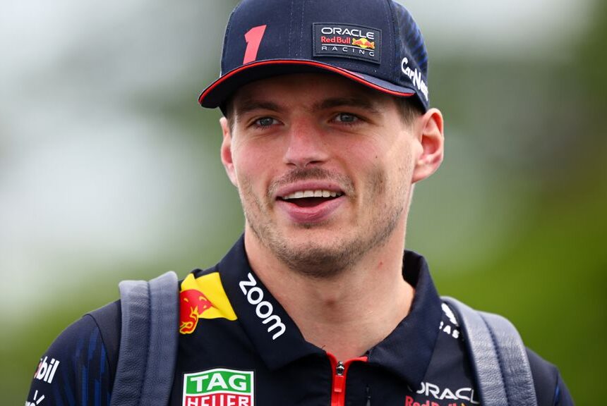 Verstappen kan Senna evenaren: ‘Als kind nooit gedacht in dat rijtje te staan’