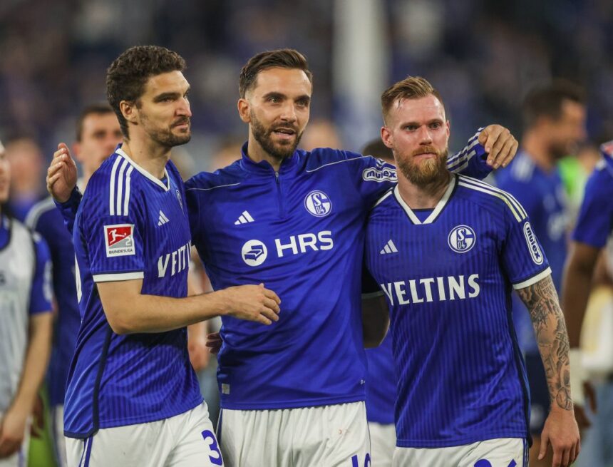 Schalke 04: Traum geplatzt? S04-Star gibt nicht auf: „Kleine Hoffnung habe ich noch“