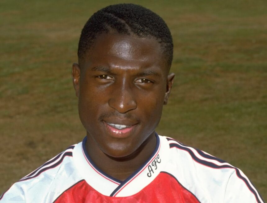 Kevin Campbell è morto, lutto nel calcio: la leggenda dell’Arsenal aveva 54 anni