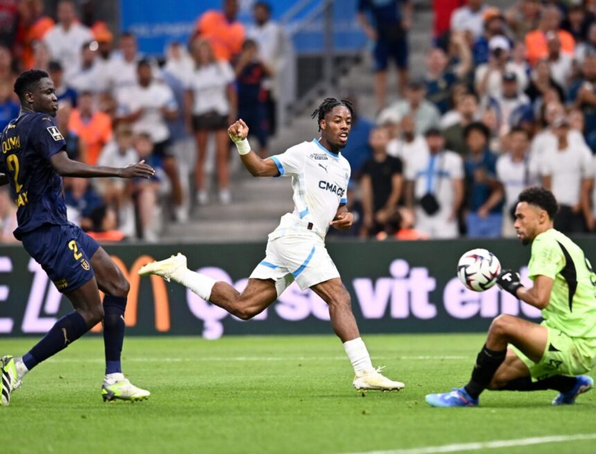 Roberto De Zerbi traite Elye Wahi comme son « fils »