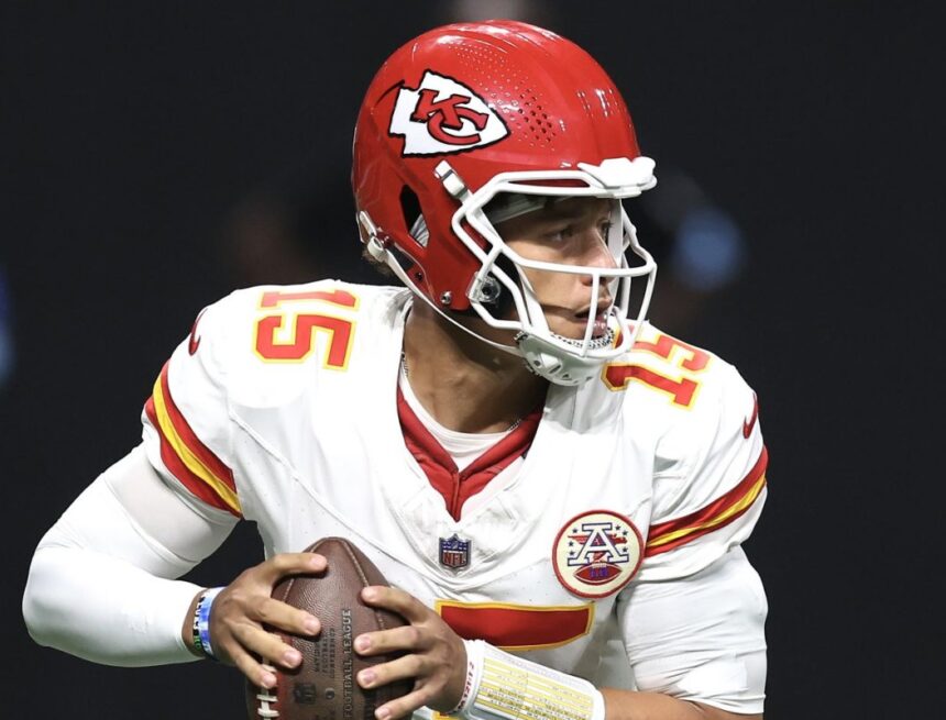 Patrick Mahomes, Nick Bolton help 3-0 Chiefs stop Falcons