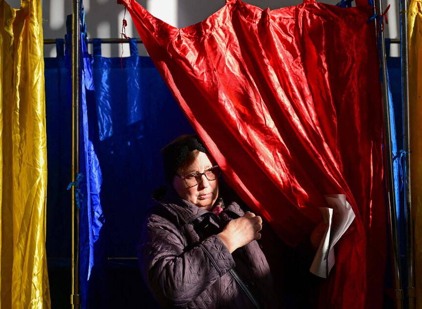 Barnier en sursis, extrême droite en Roumanie, la démission de Tavares… L’actu de ce lundi 2 décembre