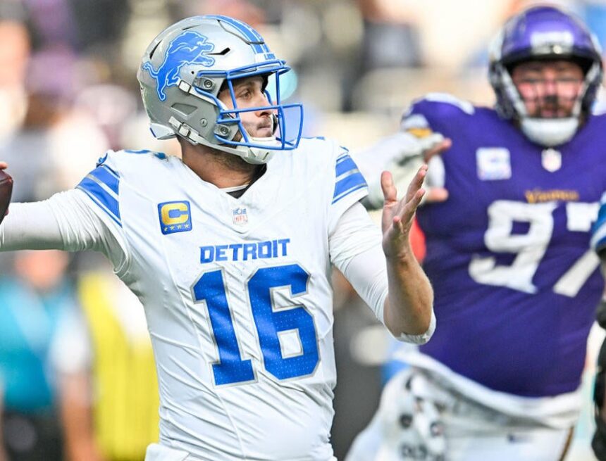 NFL Week 18 early odds: Broncos huge favorites vs. Chiefs; Vikings slight underdogs vs. Lions for No. 1 seed