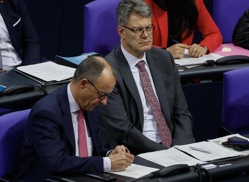 Ticker-Nachlese der Asyl-Debatte: Merz verliert die Abstimmung: Bundestag lehnt Gesetz ab