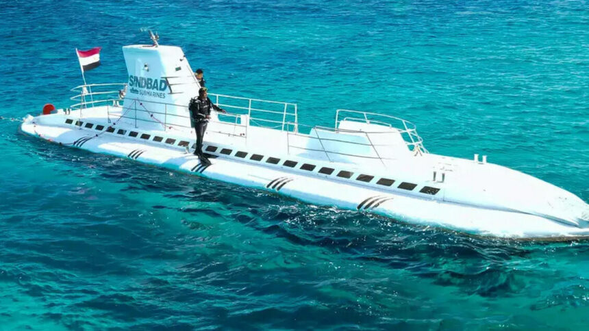 Affonda un sommergibile turistico nel mar Rosso, almeno 6 morti e 9 feriti