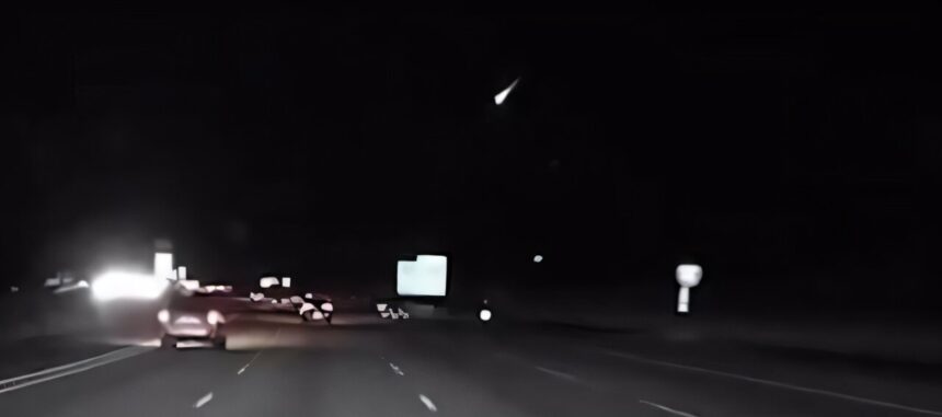 Une boule de feu verte repérée sur le ciel occidental. « Je n’ai jamais rien vu de tel ‘