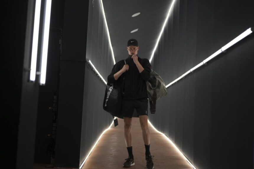 Perché Sinner-De Jong potrebbe iniziare in ritardo: slitta il programma a Roma