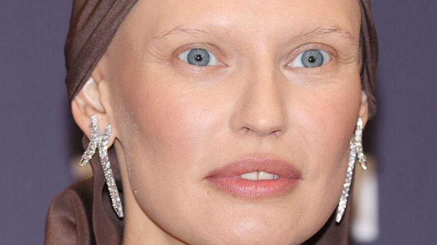 Bianca Balti e la dedica al fidanzato Alessandro Cutrera: «Un anno di noi»