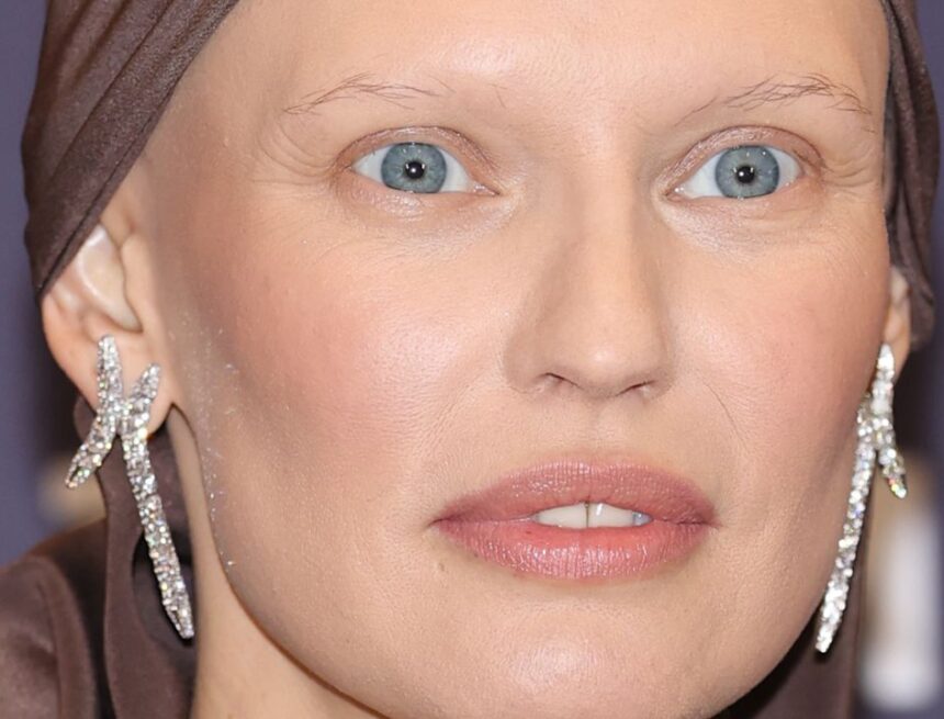 Bianca Balti e la dedica al fidanzato Alessandro Cutrera: «Un anno di noi»